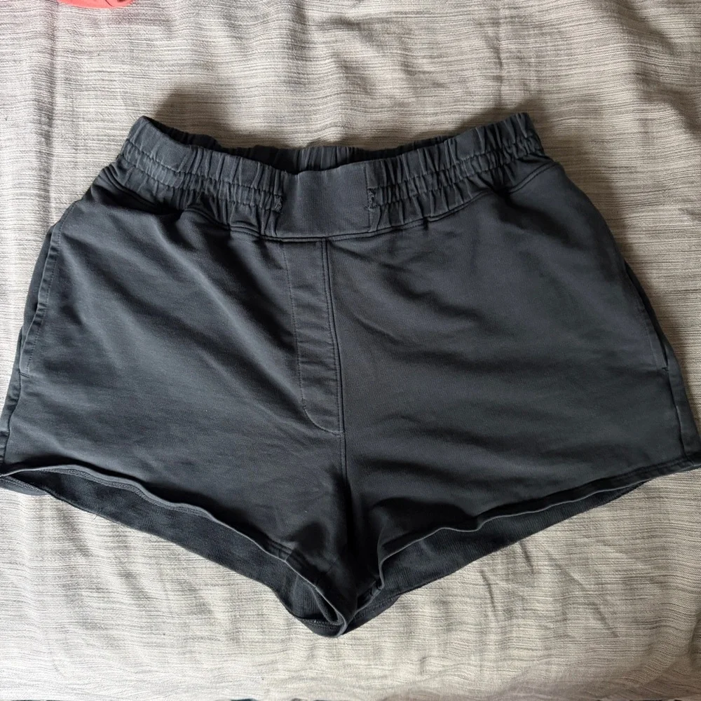 Richer Poorer Woman’s Terry Sweatshort Size XS